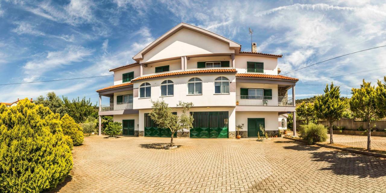 Casa Do Luzio Villa Macedo de Cavaleiros Ngoại thất bức ảnh